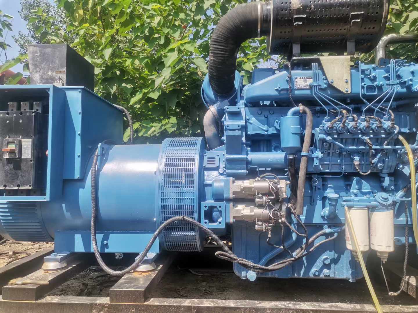 平远详细说明降低 800kW 柴油发电机输出电流波动的方法