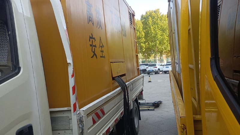 平远如何判断柴油发电机组和UPS电源的切换时间是否符合要求？
