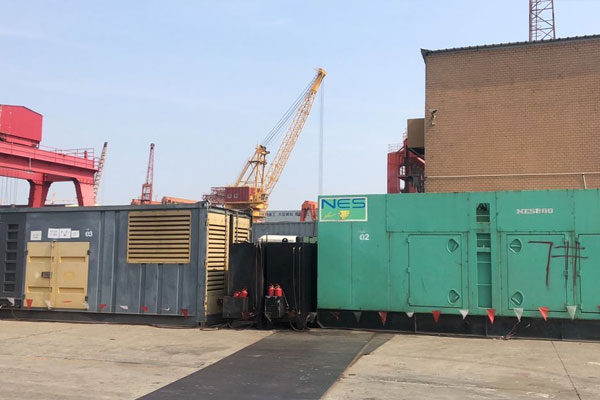 平远发电机出租空气滤清器的清洁频率是多少？